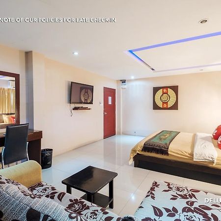 Zen Rooms Lk Metro Pattaya Luaran gambar