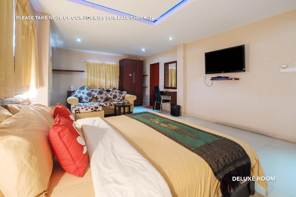 Zen Rooms Lk Metro Pattaya Luaran gambar