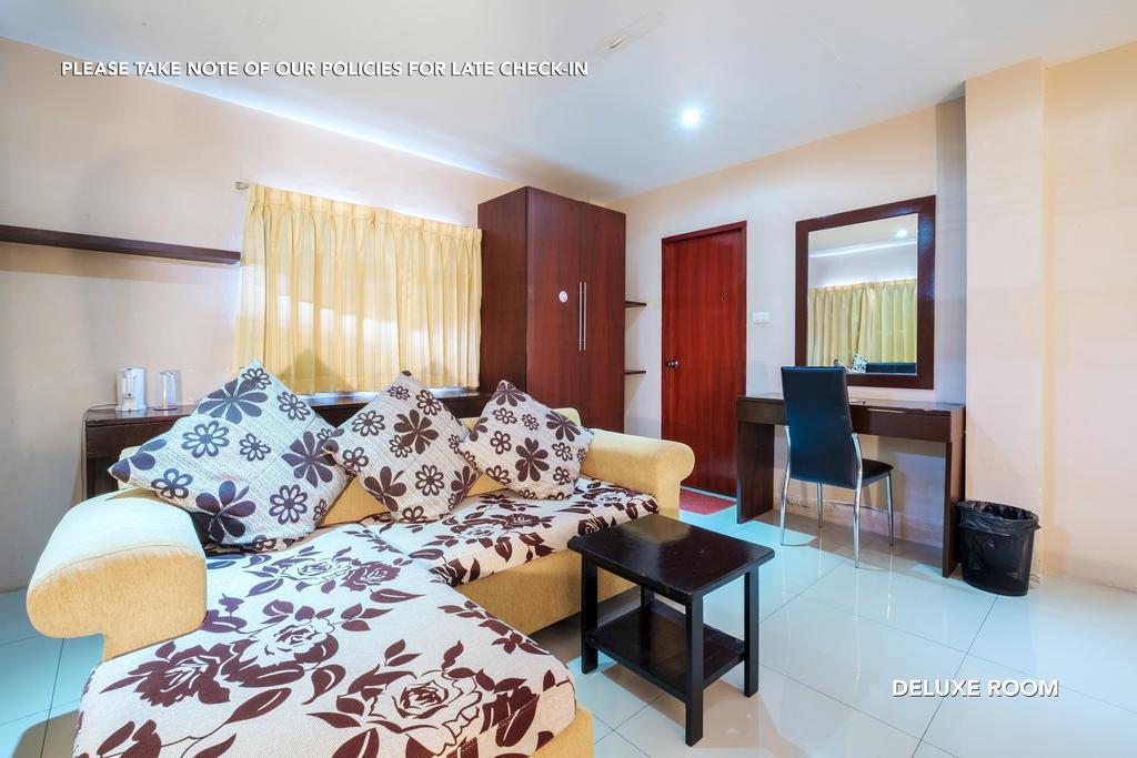 Zen Rooms Lk Metro Pattaya Luaran gambar